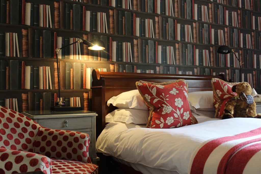 The Broadway Hotel ภายนอก รูปภาพ